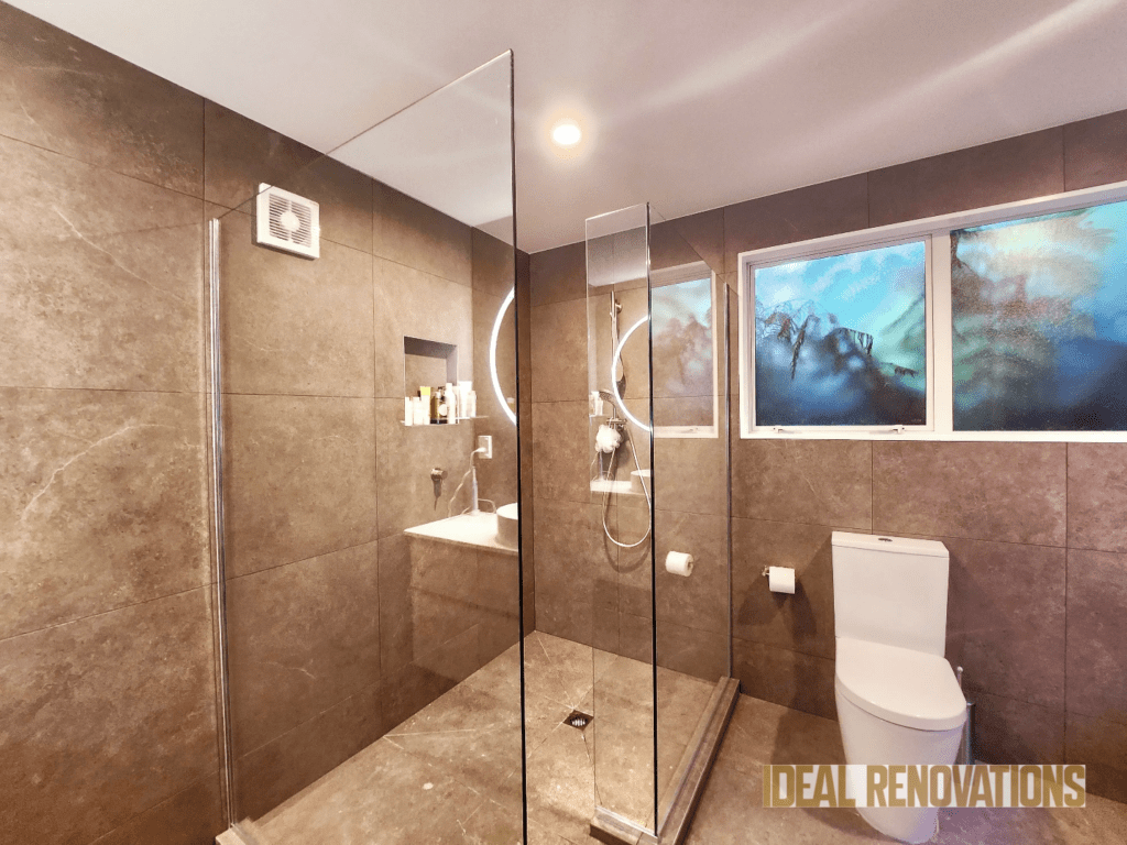 high-end and luxurious bathroom tiles renovation